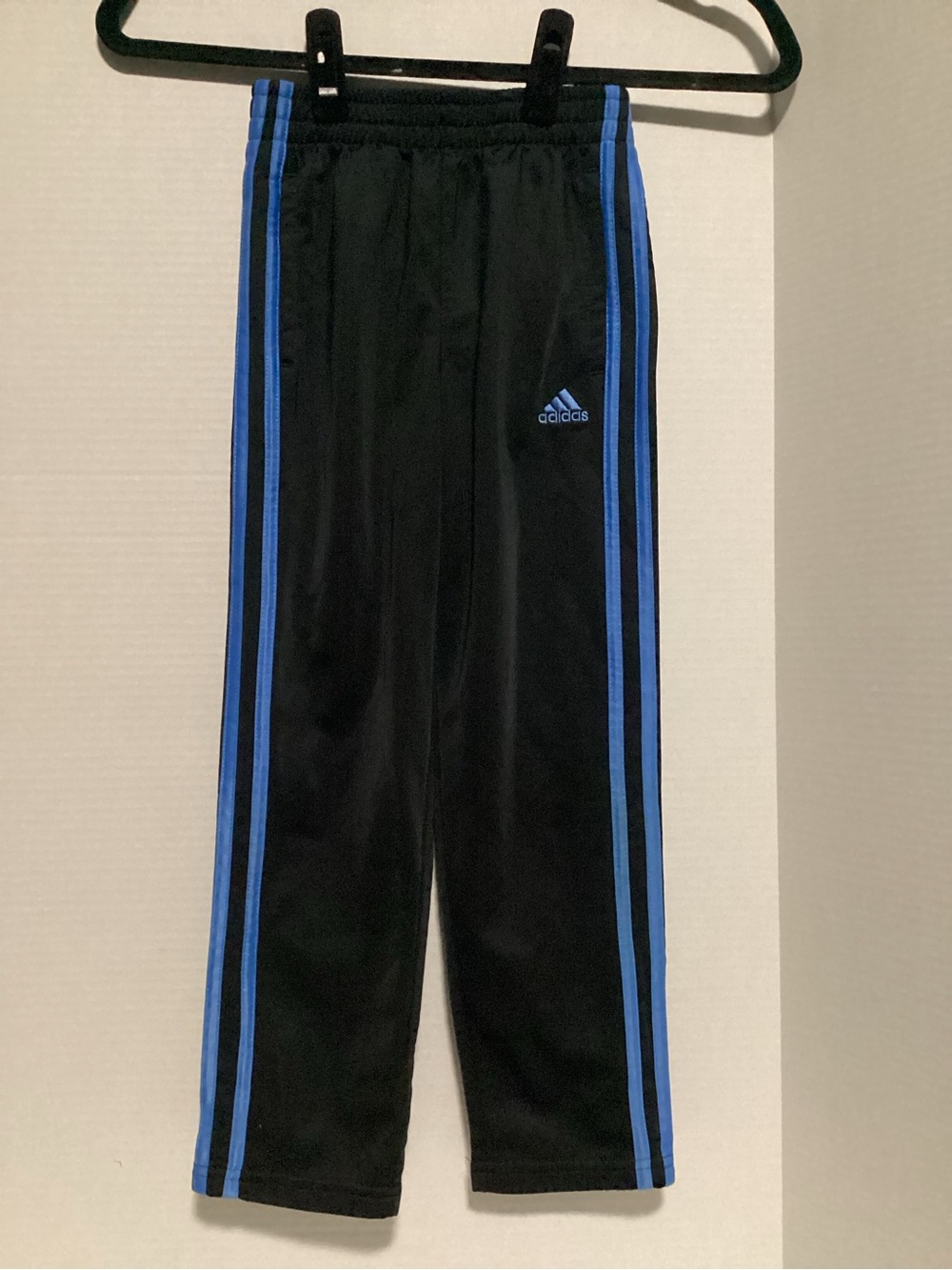 adidas Black Sweatpants with Blue Side Stripes kids size 7